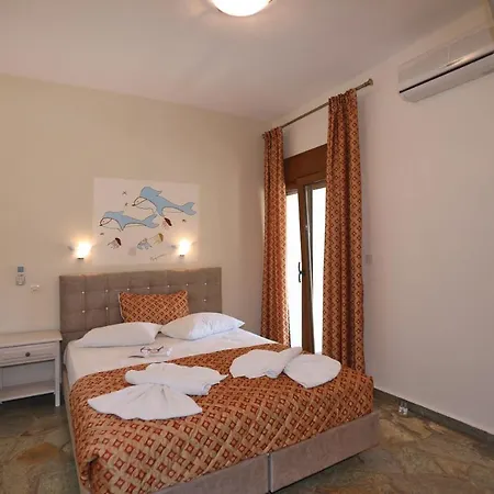Niki Panormos (Skopelos)